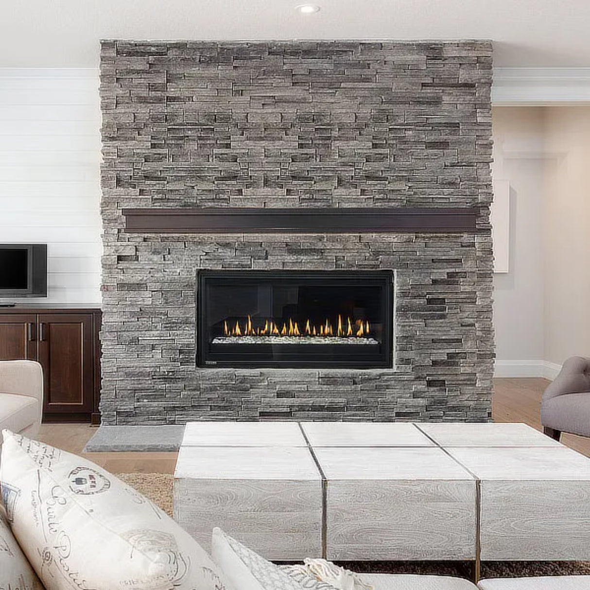 Montigo Phenom PL38DF Residential Gas Fireplace