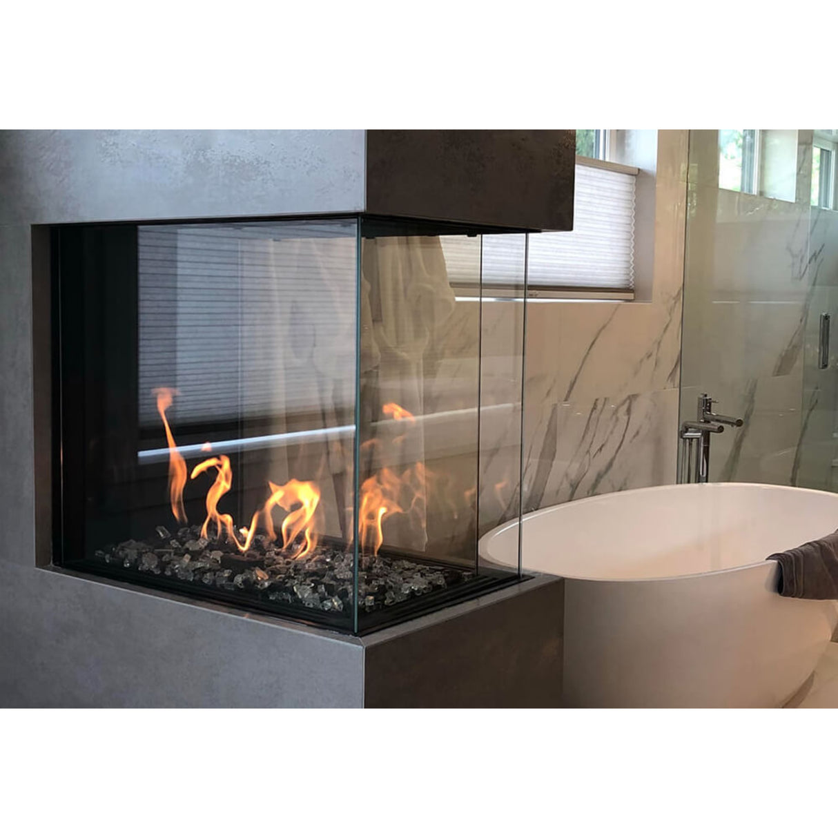 Flare Fireplace Modern Room Definer Frameless Fireplace with 24" High Glass