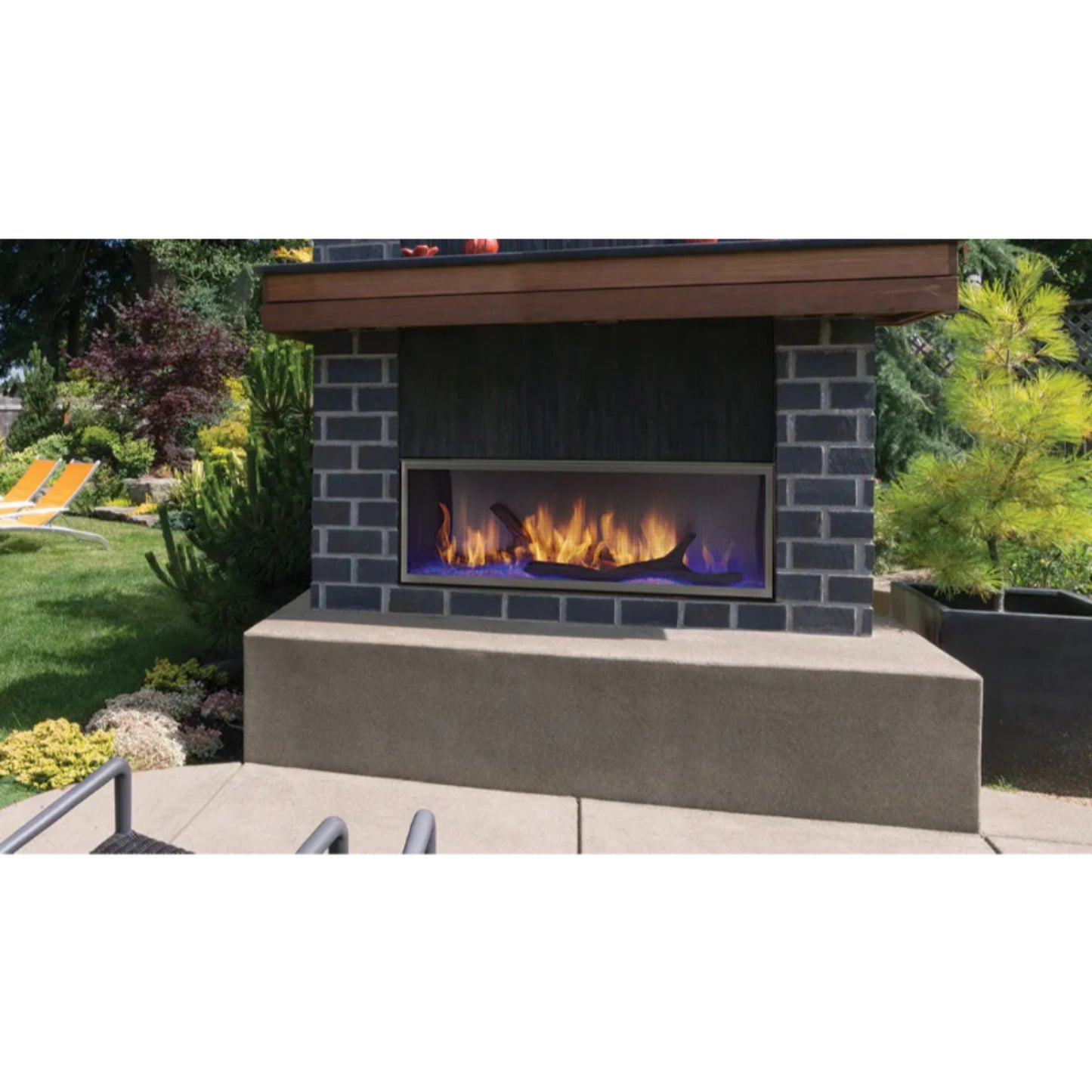 Majestic Lanai 60" Outdoor Gas Linear Fireplace with IntelliFire Ignition, Single-sided